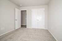 906 Hudson Rd photo'