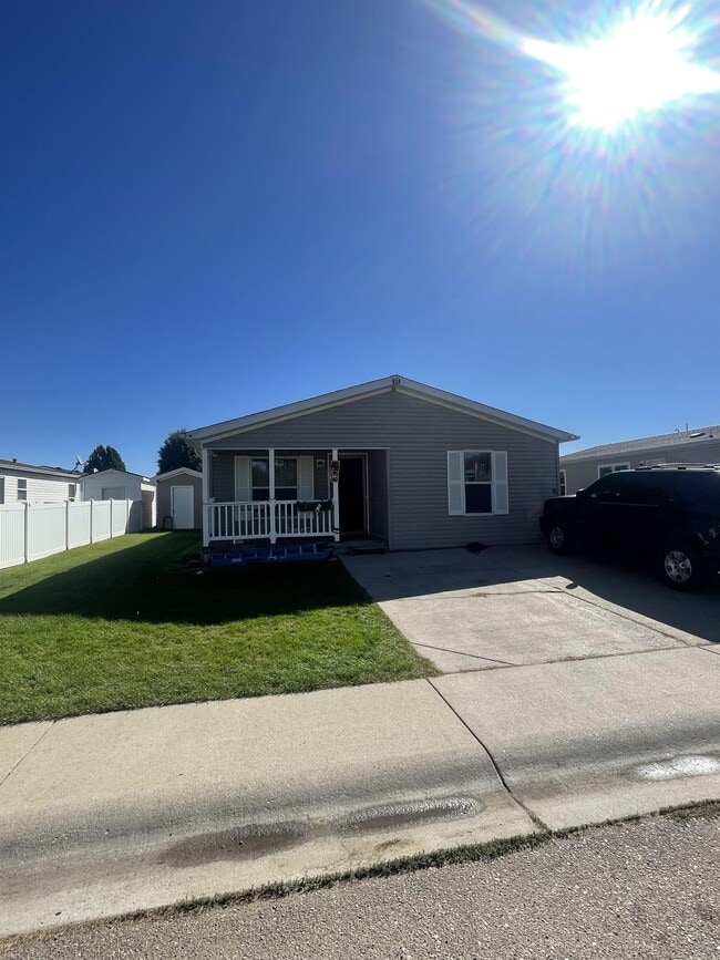 property at 2990 W C St