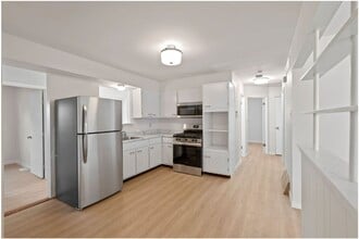 126 Elbring Dr in St. Louis, MO - Building Photo - Building Photo