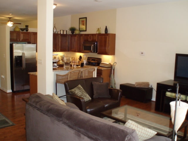 450 W Princess Anne Rd in Norfolk, VA - Building Photo - Building Photo