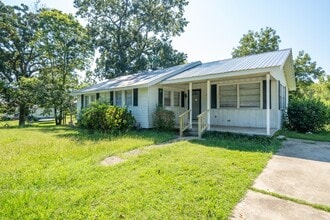 413 1st Way in Pleasant Grove, AL - Building Photo - Building Photo