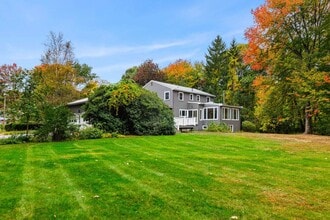 8 Marie Dr in Andover, MA - Building Photo - Building Photo