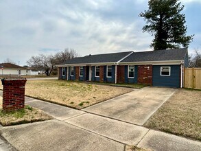 3001 Guenevere Dr in Chesapeake, VA - Building Photo - Building Photo