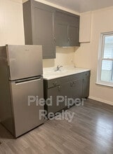 810 E Shawnee St in Freeport, IL - Building Photo - Building Photo