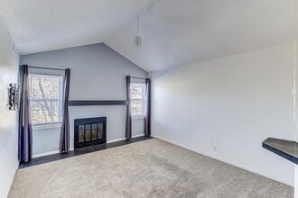 2 Acoma St, Unit 2 Acoma Unit 6 in Denver, CO - Foto de edificio - Building Photo