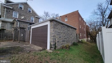 1806 Garrett Rd in Lansdowne, PA - Building Photo - Building Photo