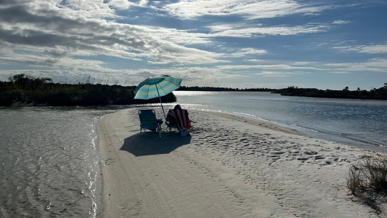 209 Miracle Strip Pkwy in Mary Esther, FL - Building Photo