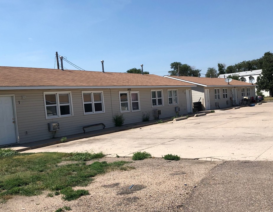 1312 W Fulton St in Garden City, KS - Building Photo