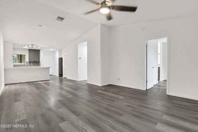 7 Arbor Club Dr in Palm Valley, FL - Building Photo - Building Photo