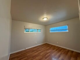 614 Rincon Rd, Unit 1 in Gonzales, CA - Building Photo