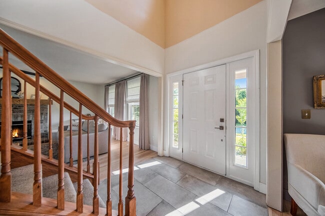 403 Pembroke Dr in Saline, MI - Building Photo - Building Photo