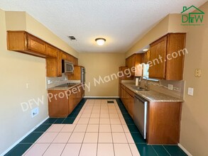 5604 Ember Dr in Arlington, TX - Building Photo - Building Photo