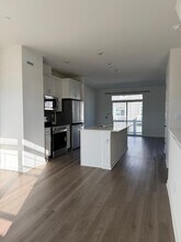 2167 Yellowstone Blvd in Mundelein, IL - Building Photo - Building Photo