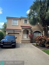 8785 NW 6th St in Coral Springs, FL - Building Photo - Building Photo