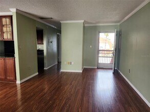 8212 11th St N in St. Petersburg, FL - Building Photo - Building Photo