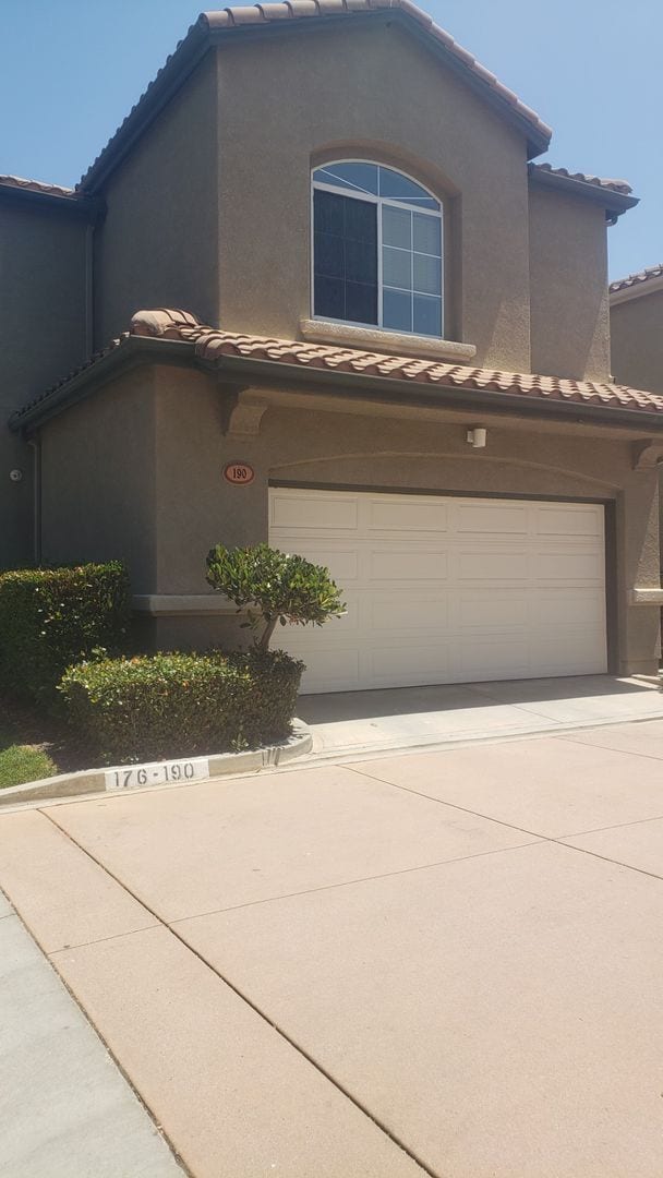 property at 190 Calle De Los Ninos