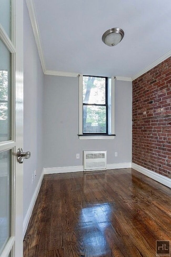 W 14TH ST., Unit 2F in New York, NY - Building Photo - Building Photo