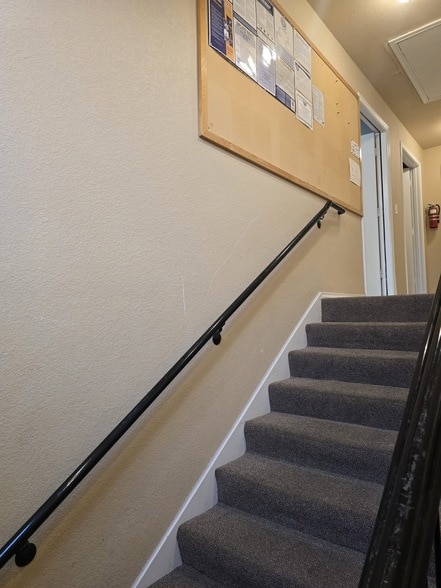 654 St Louis Ave, Unit 204 in Fort Worth, TX - Foto de edificio - Building Photo