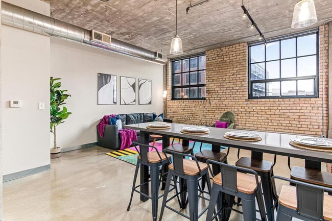 property at 606 N Washington Ave