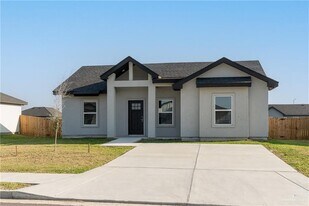 16 Hope Dr in Mercedes, TX - Building Photo