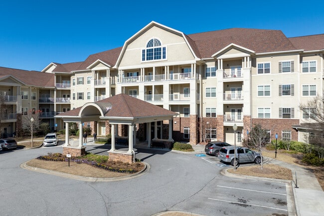 Somerby of Peachtree City in Peachtree City, GA - Foto de edificio - Building Photo