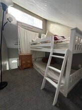 14362 Ladd Canyon Rd in Silverado, CA - Foto de edificio - Building Photo