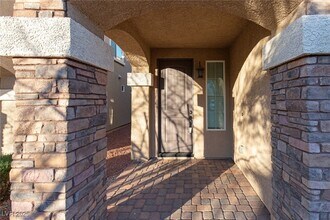 9857 Mercer Ests Ct in Las Vegas, NV - Building Photo - Building Photo