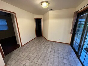 318 11th St in West Sacramento, CA - Building Photo - Building Photo