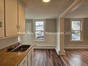 31-33 Pine St in Auburn, ME - Building Photo - Building Photo