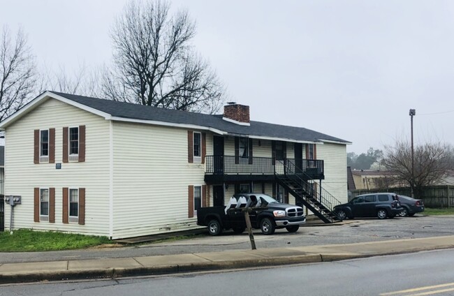 1905 Belt St in Jonesboro, AR - Building Photo - Building Photo