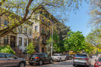 647 Vanderbilt Ave in Brooklyn, NY - Building Photo - Building Photo