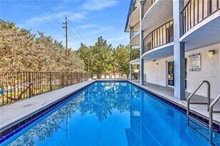 3909 N Ocean Blvd, Unit 115 in Fort Lauderdale, FL - Building Photo