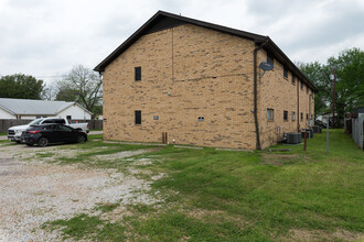 100 N 2nd St in Crandall, TX - Building Photo - Building Photo