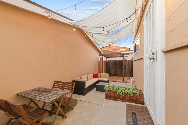 property at 1818 Diamond St