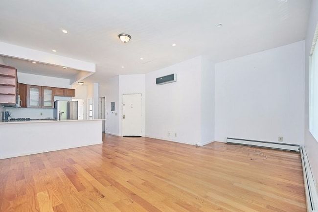 288 Wadsworth Ave