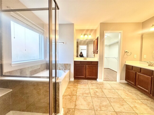 6415 Virginia Fields Dr