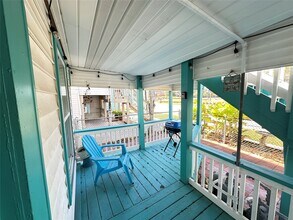 2014 39th St in Galveston, TX - Building Photo - Building Photo