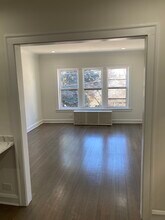 360 Ridge Ave in Evanston, IL - Building Photo - Building Photo