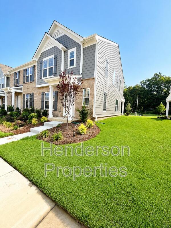 property at 2018 Cobble Ct