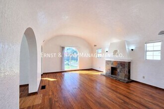 5426 Lewis Ave in Long Beach, CA - Building Photo - Building Photo