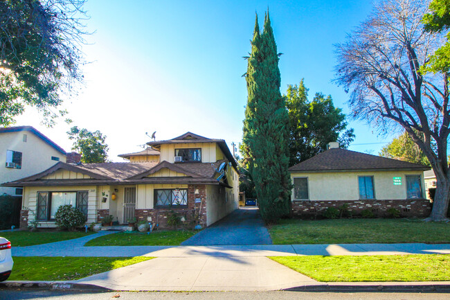 209 N Electric Ave in Alhambra, CA - Building Photo - Building Photo