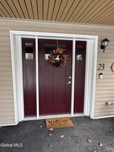 23 Hillcrest Dr in Lake George, NY - Building Photo - Building Photo