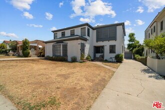 1558-1558 S Genesee Ave in Los Angeles, CA - Building Photo - Building Photo