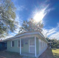 1598 W 23rd St in Jacksonville, FL - Building Photo