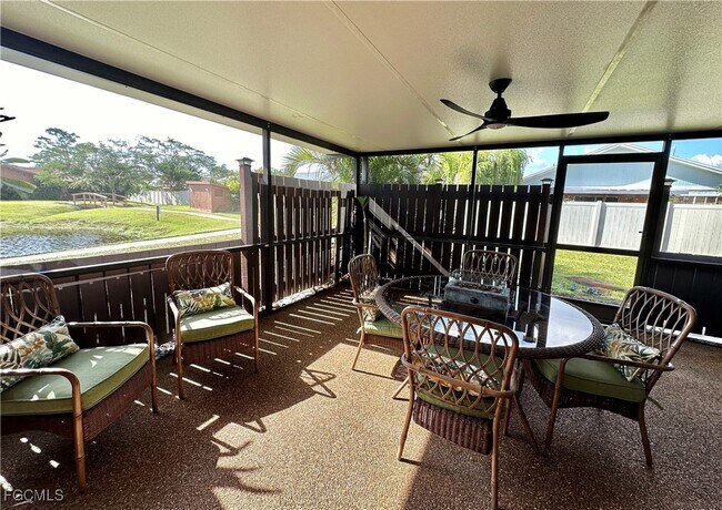 15427 Crystal Lake Dr in North Fort Myers, FL - Building Photo - Building Photo