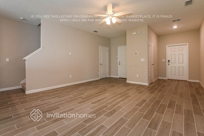 2569 Sandy Dune Dr in Jacksonville, FL - Foto de edificio - Building Photo