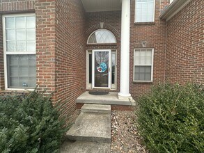 2424 Calendula Rd in Lexington, KY - Building Photo - Building Photo