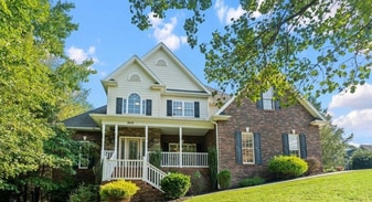 3816 Steve Ikerd Dr NE in Hickory, NC - Building Photo