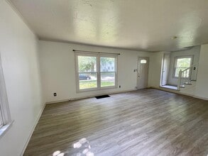 1079 Orlando Ave in Akron, OH - Building Photo - Building Photo