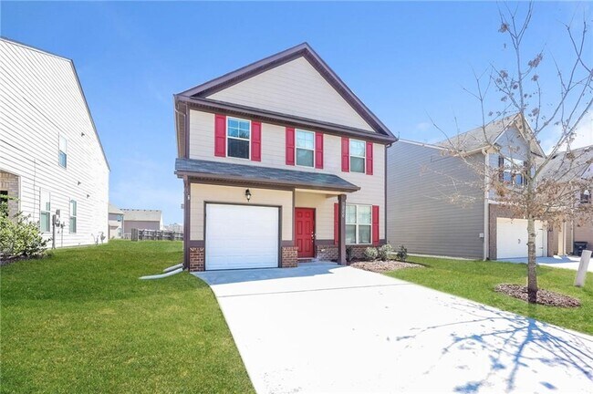 6555 Woodwell Dr in Union City, GA - Building Photo - Building Photo